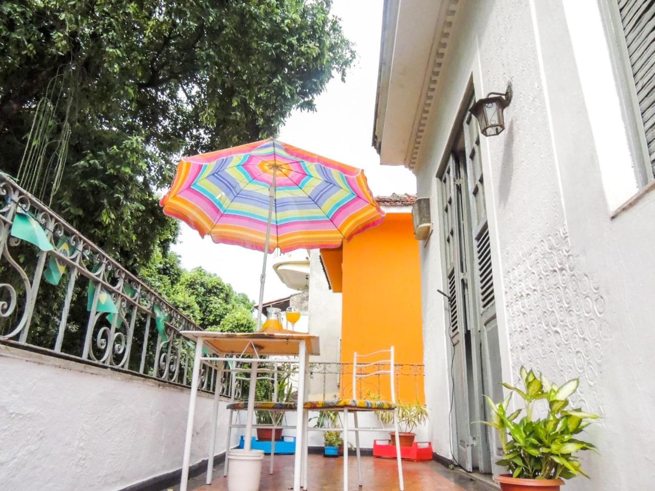 Hostel Recanto De Alegrias Em Sao Cristovao Rio de Janeiro Exterior foto